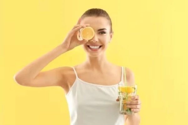 7 lý do nên uống nước chanh hàng ngày-1