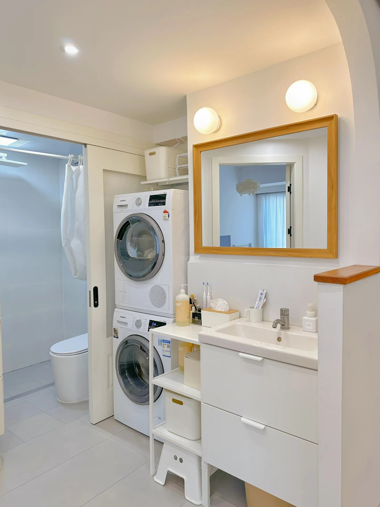 Mẹ 2 con khéo thiết kế căn hộ nhỏ 43m² thành không gian sống ấm cúng-3