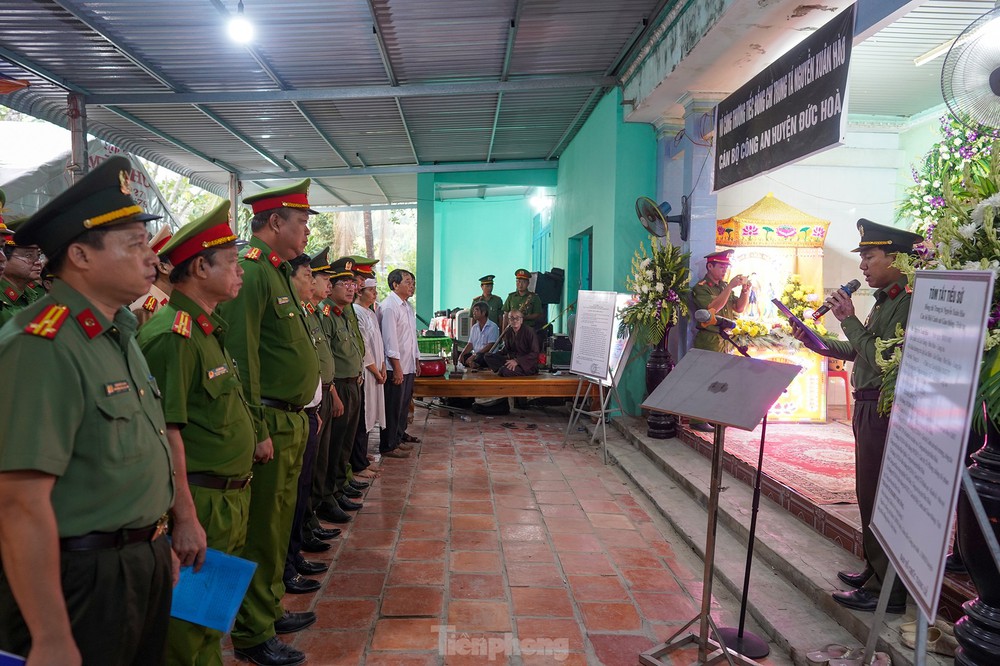 Anh hãy nghỉ đi, nhiệm vụ có đồng đội anh thay thế, phụng dưỡng cha mẹ đã có em và anh chị-1