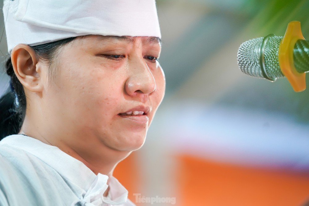 Anh hãy nghỉ đi, nhiệm vụ có đồng đội anh thay thế, phụng dưỡng cha mẹ đã có em và anh chị-3