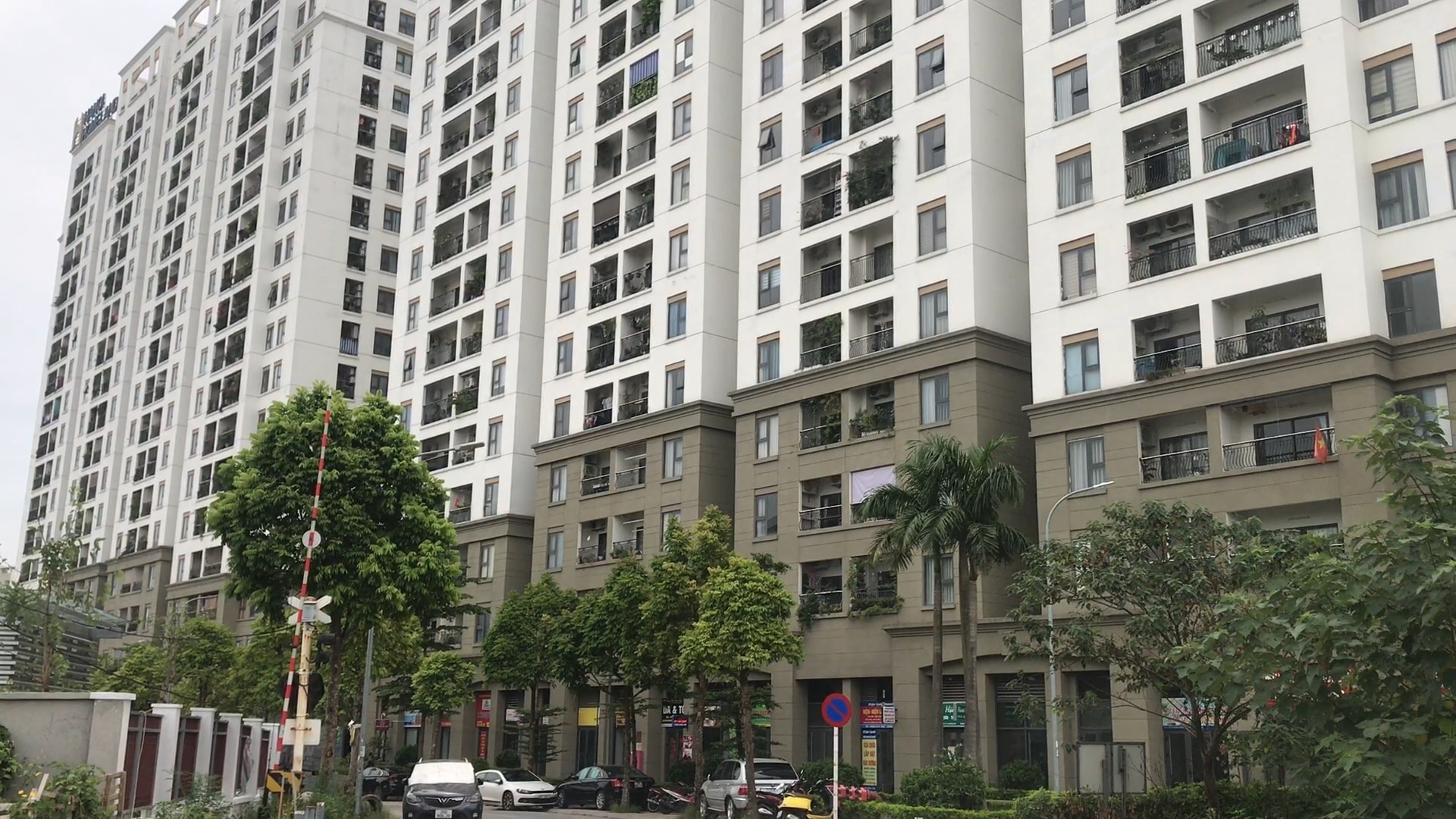 Thứ trưởng Nguyễn Văn Sinh thông tin nóng về gói tín dụng 120.000 tỷ đồng cho vay dự án nhà ở xã hội-2