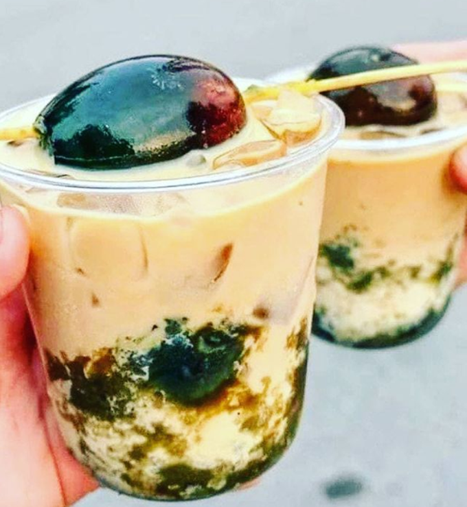 Bịt mũi uống món cà phê trứng thối gây sốt, không phải ai cũng dám thử-1