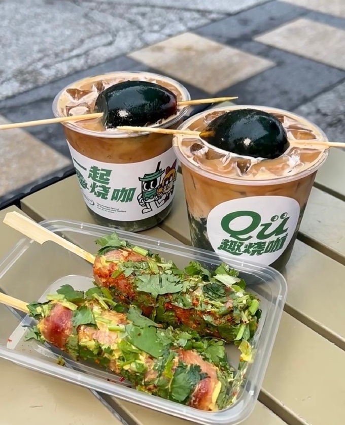 Bịt mũi uống món cà phê trứng thối gây sốt, không phải ai cũng dám thử-2