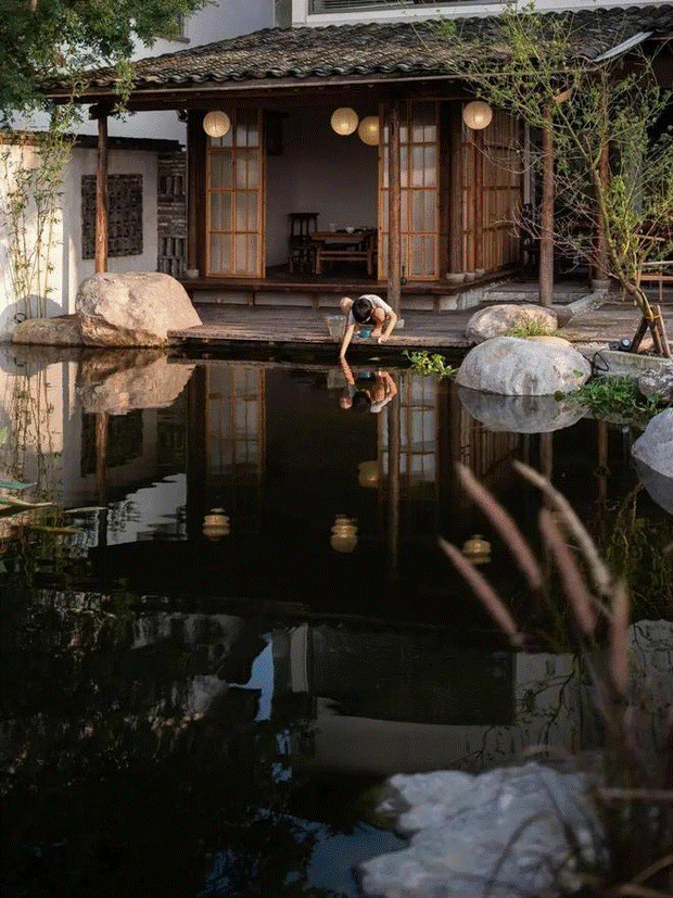 Vay tiền tỷ về quê xây biệt phủ: Sống cuộc đời thong dong giang hồ, ai thấy cũng ghen tị-3