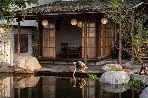 Cận cảnh biệt thự cung điện của Á hậu vừa được chồng đại gia tổ chức sinh nhật rực rỡ như đám cưới-24