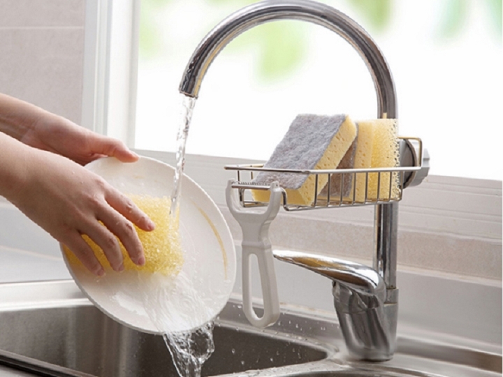 6 sai lầm khi rửa bát gây hại sức khỏe-2