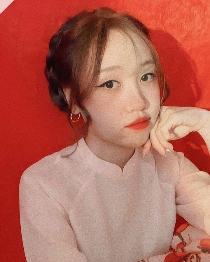 Nhan sắc cực phẩm bạn gái thủ môn U22 Việt Nam Quan Văn Chuẩn-8