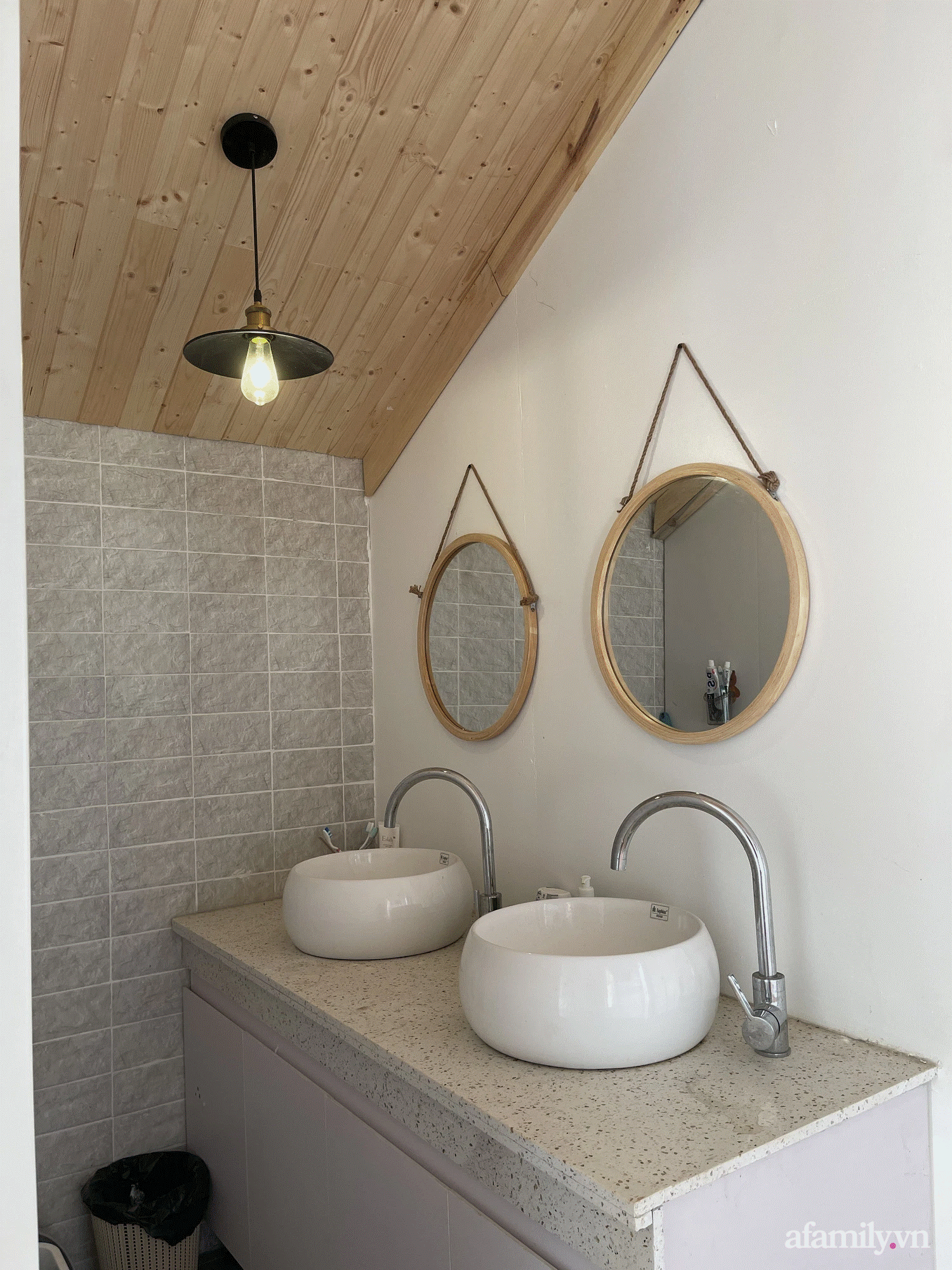 Bỏ phố về quê, cô gái 24 tuổi thực hiện giấc mơ với căn nhà giữa núi rừng Việt Bắc-9