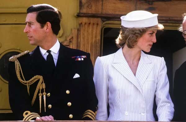 Công nương Diana từng nói Vua Charles yêu bà Camilla vô điều kiện-2