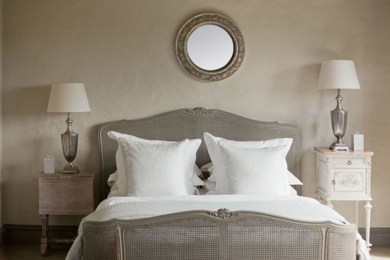 Bật mí những điều đại kỵ trong phong thủy đầu giường cần ghi nhớ!-1