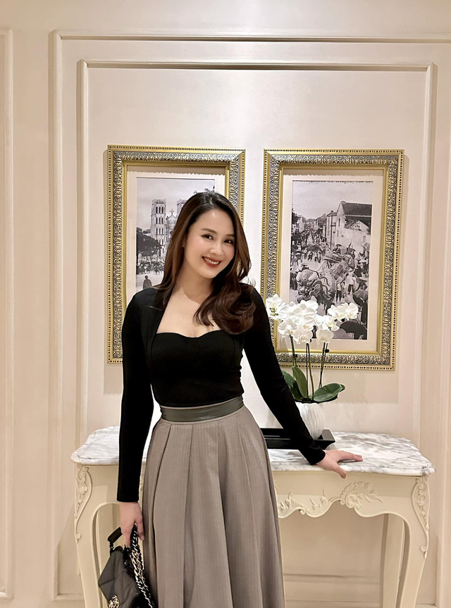 Hồng Diễm biến hóa với đủ kiểu tóc-7