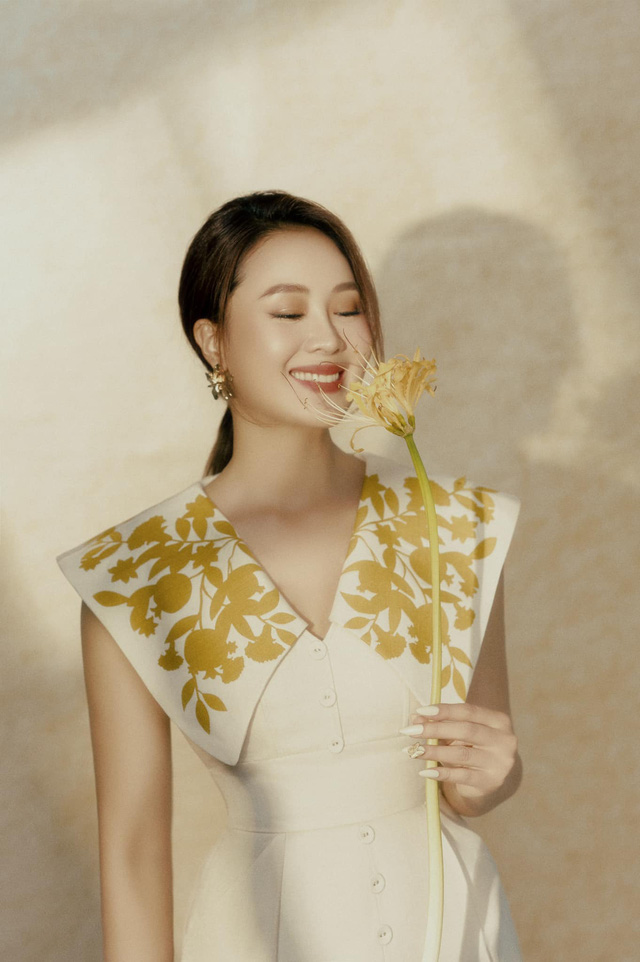 Hồng Diễm biến hóa với đủ kiểu tóc-27