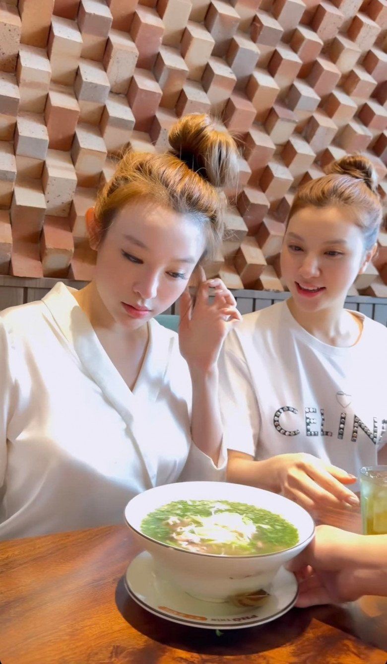 Dâu hào môn từng tắm tiên ở Nhật, được thiếu gia cưng, bận làm đẹp tới mức không già nổi-4