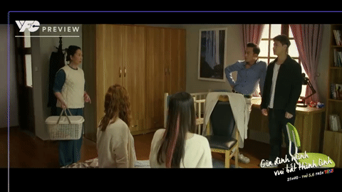 Gia đình mình vui bất thình lình tập 15: Hà, Trâm Anh bắt quả tang Công và Mai-3