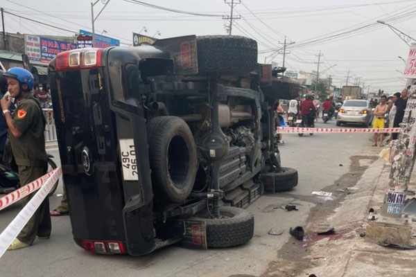 Chém lìa tay vợ cũ rồi bỏ vào túi xách vứt xuống mương nước-2