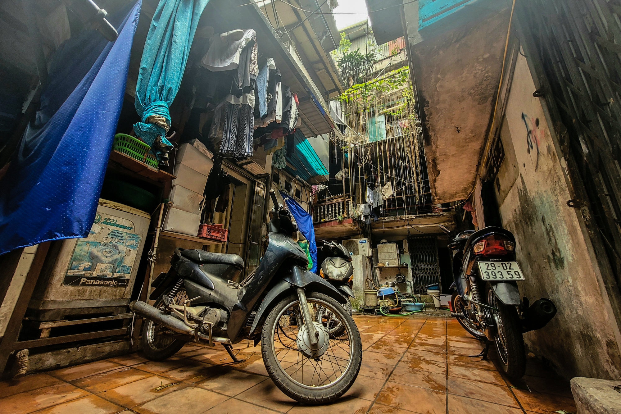 Hình ảnh bất ngờ bên trong khu tập thể từng là khách sạn xa hoa giữa lòng thủ đô Hà Nội-3