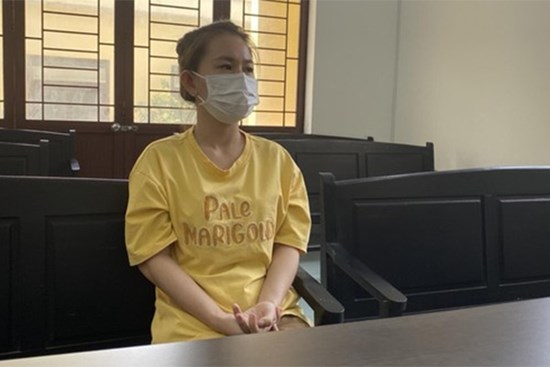 Cháu bé 3 tuổi tử vong do ngã trong phòng tắm: Xét xử bảo mẫu tội 'Vô ý làm chết người'