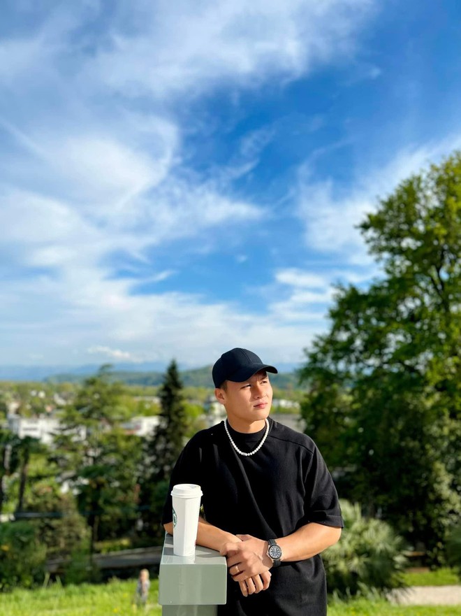 Chu Thanh Huyền khoe được Quang Hải công khai gọi vợ yêu, chăm sóc tận tình-2