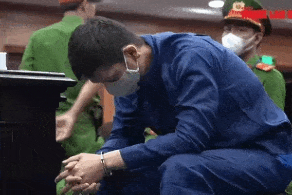 Nguyễn Kim Trung Thái đồng ý để người tình nhốt con vào chuồng chó-5