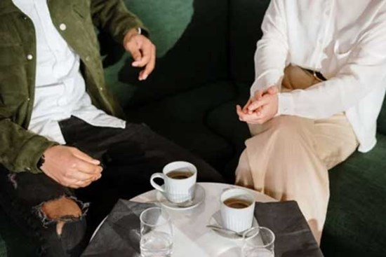 Lên kế hoạch du lịch 1/5, cô gái chia tay vì bạn trai quá hà tiện