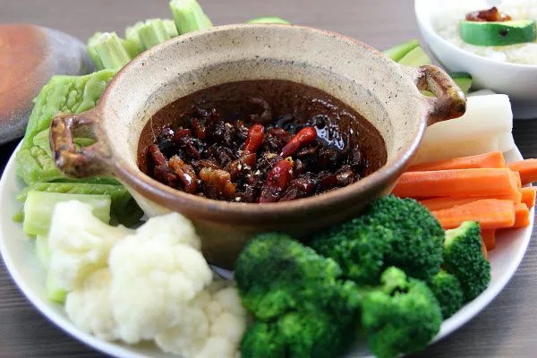 Nam sinh 16 tuổi mắc bệnh gút, bác sĩ tiết lộ nguyên nhân do thức uống quen thuộc-3