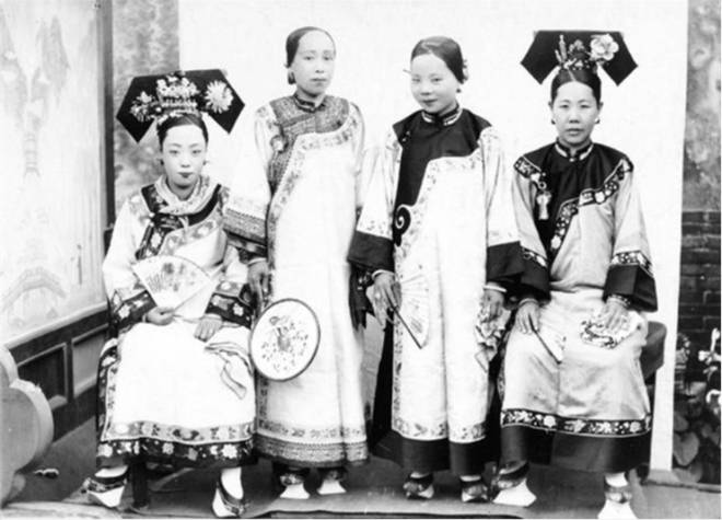 Bất ngờ với những bức ảnh lột tả chân thực nhan sắc phi tần cuối Thanh triều-2