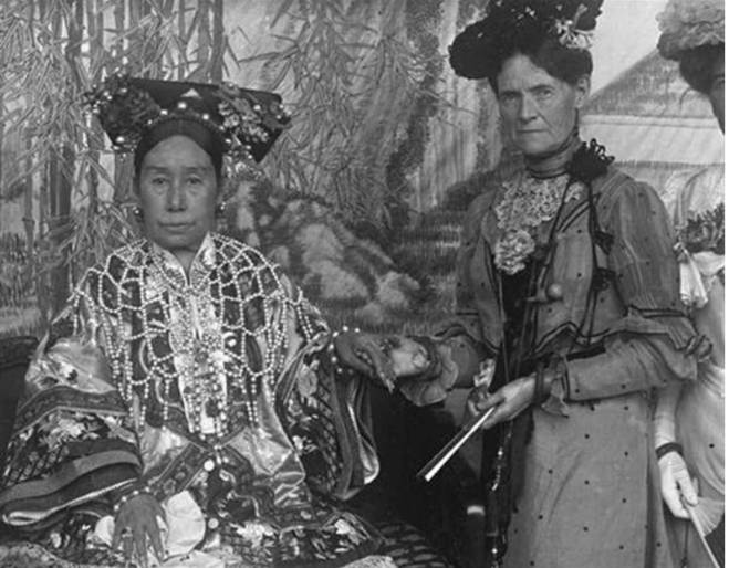 Bất ngờ với những bức ảnh lột tả chân thực nhan sắc phi tần cuối Thanh triều-4