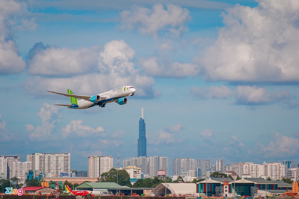 Hãng bay xả vé dịp lễ vào phút chót-1