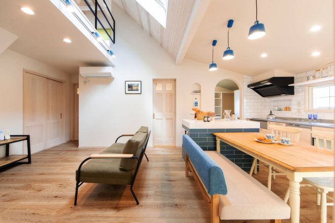 Ngôi nhà ở Nhật Bản có vẻ ngoài không mấy thu hút nhbên trong lưng ại là thiết kế lý tưởng-6