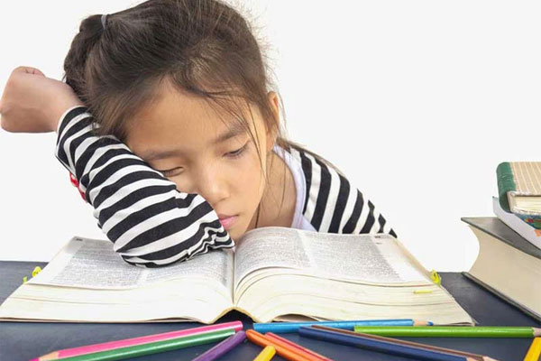 Cùng 1 lớp, cùng 1 thầy, sao học lực giữa các học sinh lại có sự chênh lệch?-1