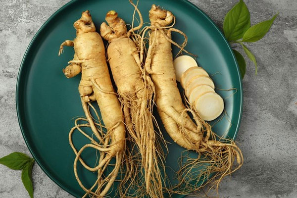 Nhân sâm đại bổ nhưng những người này phải tuyệt đối tránh xa kẻo ngộ độc tử vong-1