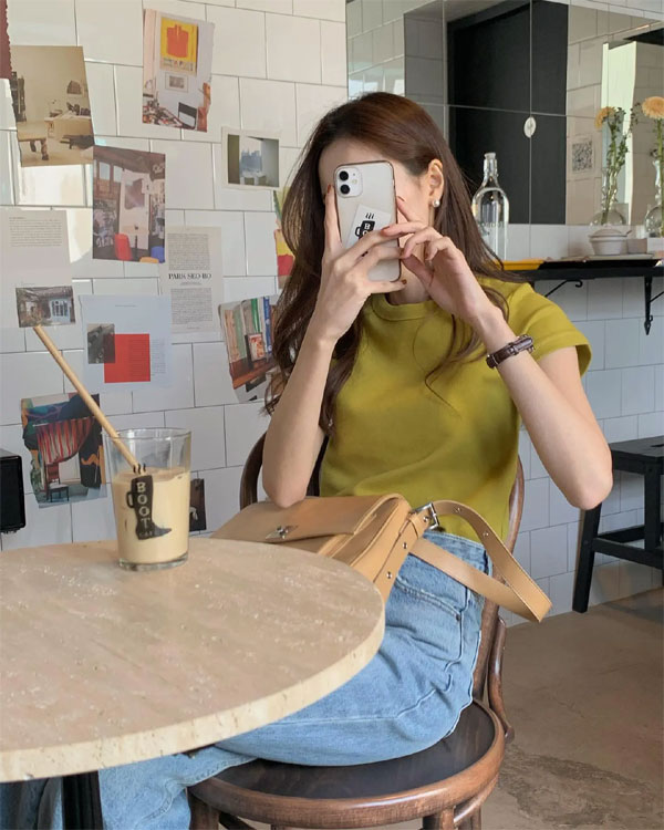 10 set đồ màu sắc giúp ăn gian vài tuổi mà vẫn sang xịn mịn-7