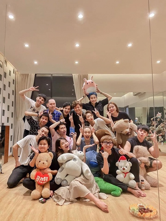 Người tình tin đồn của Mai Phương Thúy sống ra sao trong cơ ngơi hơn 20 tỷ?-6