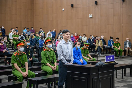 Chuyện hi hữu trong vụ án ‘tiến sĩ dạy làm giàu’