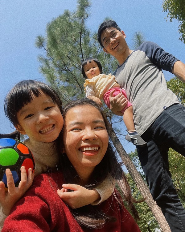 Cho con học Tiền tiểu học có phải chỉ toàn là chữ với số? Bà mẹ ở Hà Nội có một trải nghiệm hết sức bất ngờ!-2