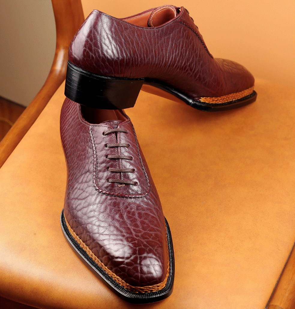 Kỹ sư IT bán giày tự đóng với giá lên tới 600 triệu đồng/ đôi, khách chờ hơn 1 năm mới có-8