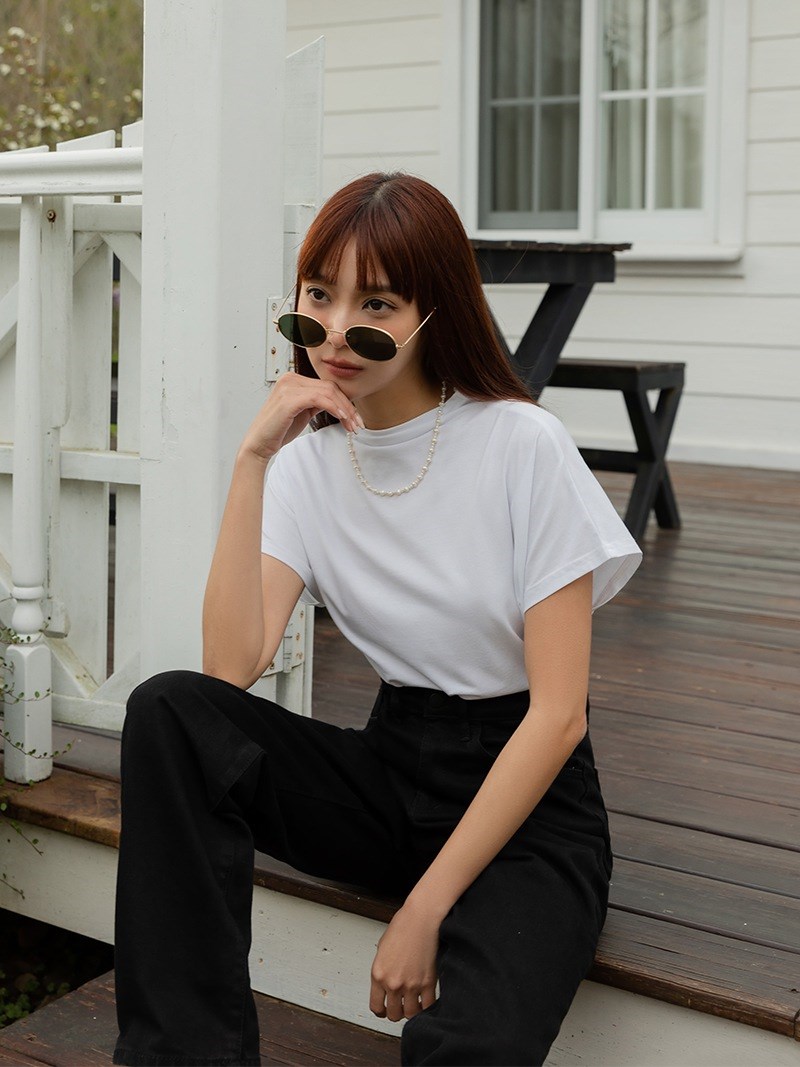 Muốn theo đuổi xu hướng quiet luxury, bạn hãy sắm 6 món thời trang-7