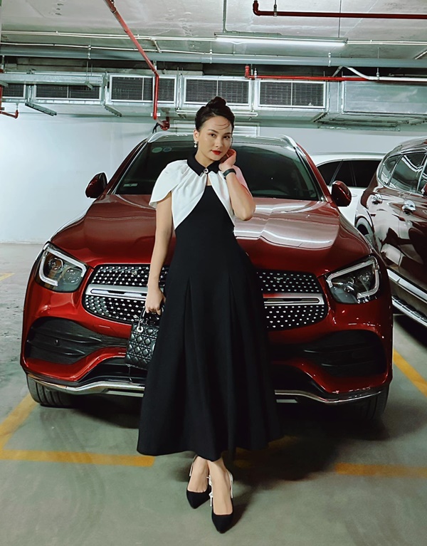 Diễn viên Bảo Thanh diện áo tắm khoe đường cong nuột nà-13