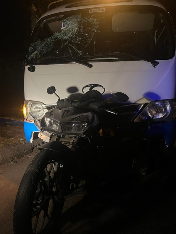 Thiếu niên 14 tuổi trộm xe khách 30 chỗ, lái gây tai nạn-1