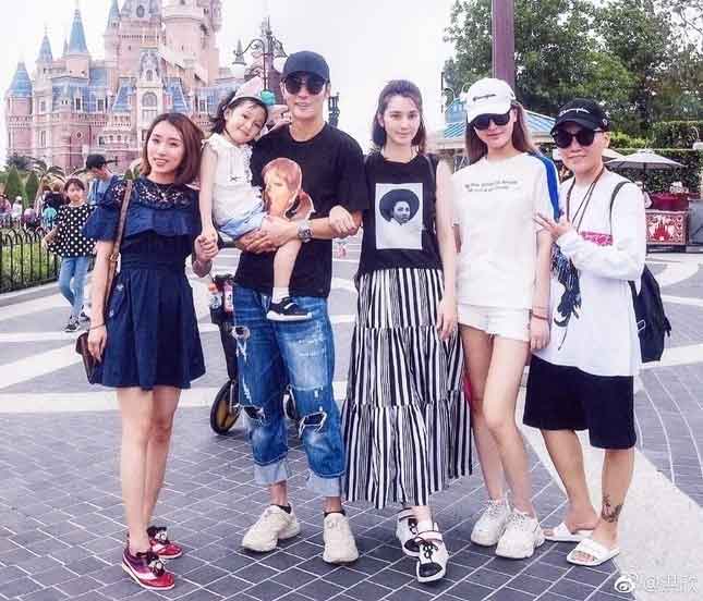 Hôn nhân không thể cứu vãn của nghệ sĩ khi bắt quả tang bạn đời ngoại tình với quản lý-2