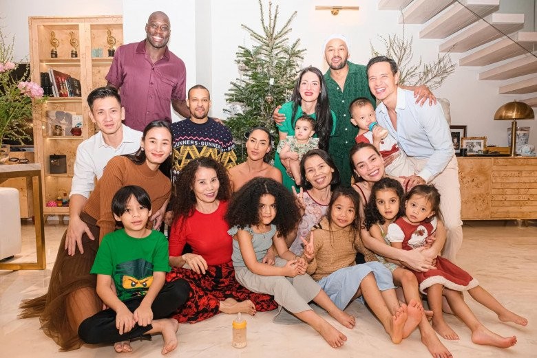 Bên trong căn nhà sang chảnh của gái quê từng được Hồ Ngọc Hà chỉ chỗ phẫu thuật thẩm mỹ-2