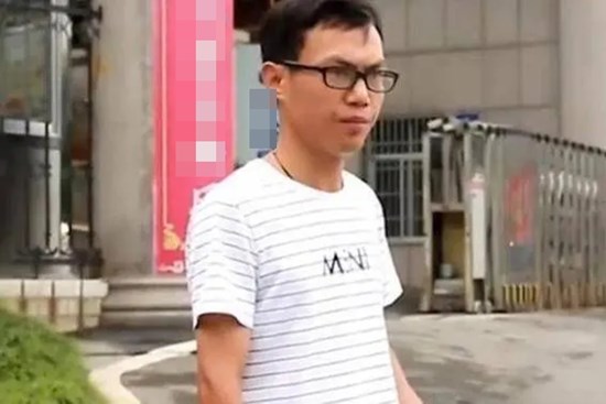 35 tuổi vẫn ăn bám, khiến 59 đối tượng xem mắt 