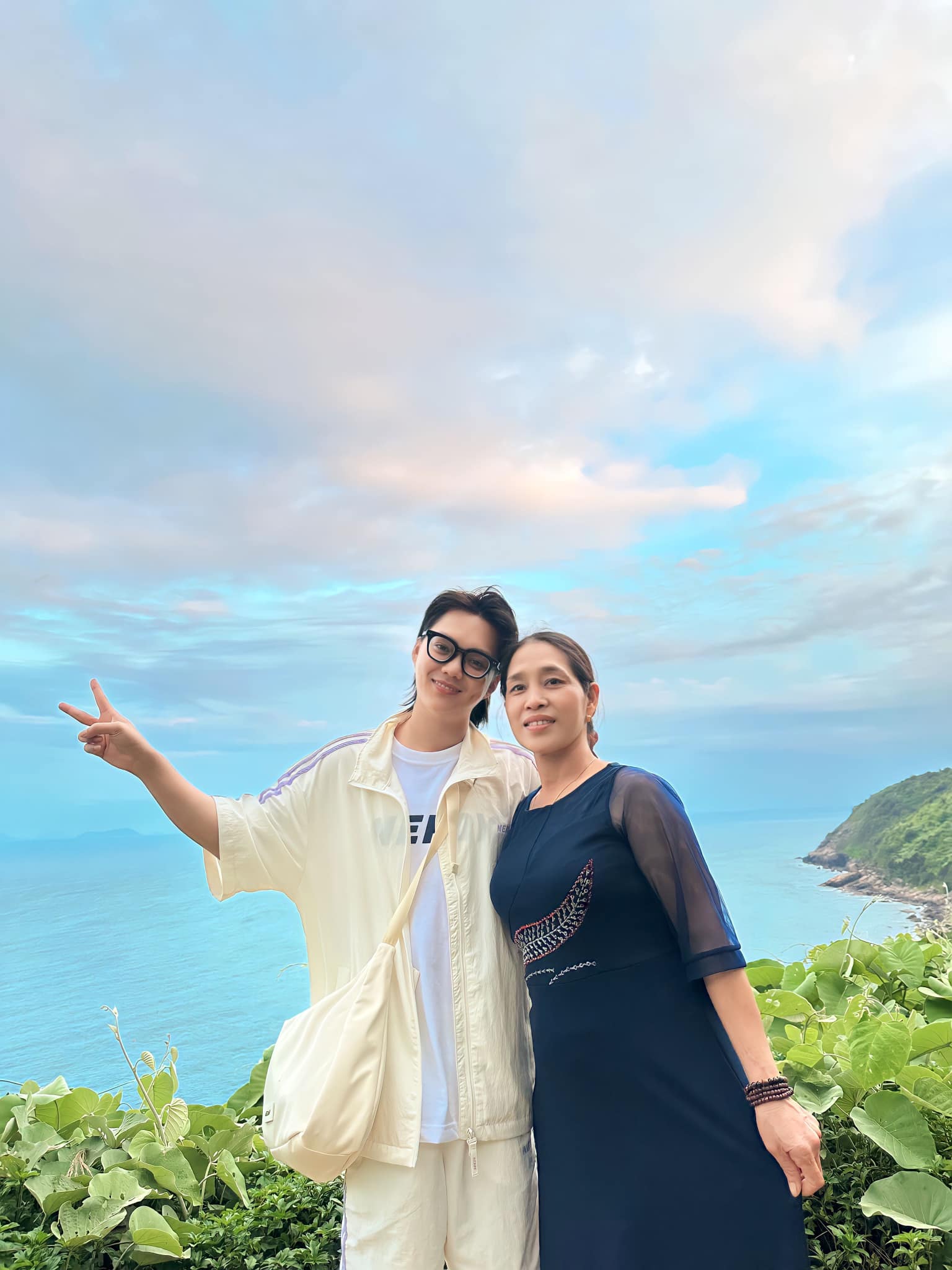 Bất ngờ với thu nhập khủng của dàn TikToker đình đám, tưởng vài chục triệu hoá ra kiếm tiền tỷ trong tầm tay-1