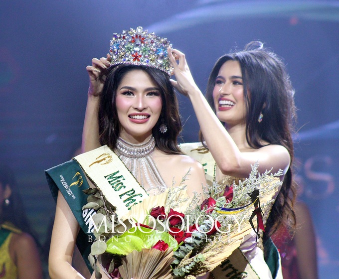 Vòng eo con kiến và gương mặt như búp bê của Hoa hậu Trái đất Philippines-3