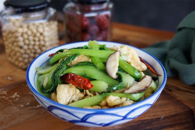 5 loại rau xanh có hàm lượng canxi cao giúp trẻ cao lớn vượt trội-4