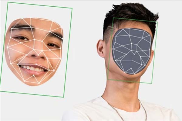 Cô gái trẻ bị bắt vì dùng dao cạo chân mày gây thương tích cho tình địch-2