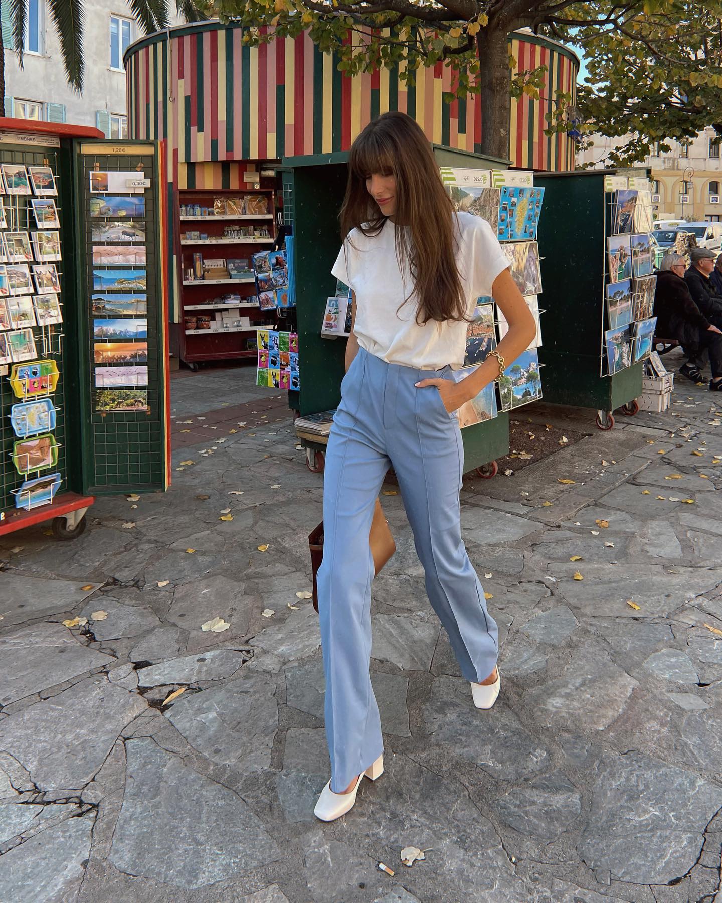 10 cách diện áo phông sang xịn mịn của phụ nữ Pháp-6