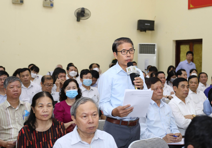 Bí thư Thành ủy Đinh Tiến Dũng tiếp xúc cử tri quận Hoàng Mai, huyện Gia Lâm-3