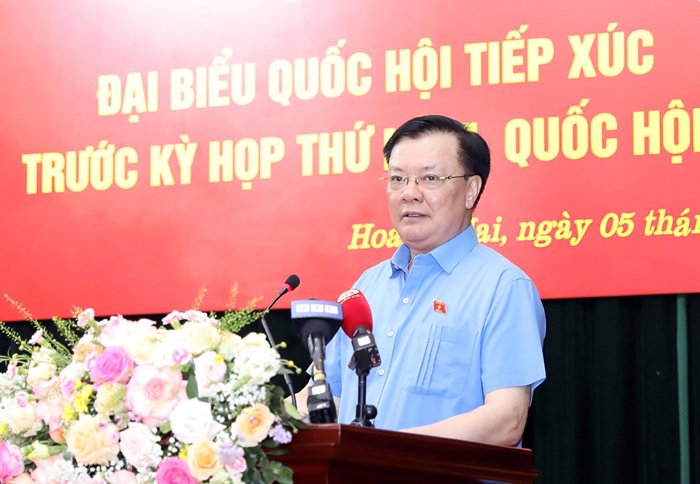 Bí thư Thành ủy Đinh Tiến Dũng tiếp xúc cử tri quận Hoàng Mai, huyện Gia Lâm-4