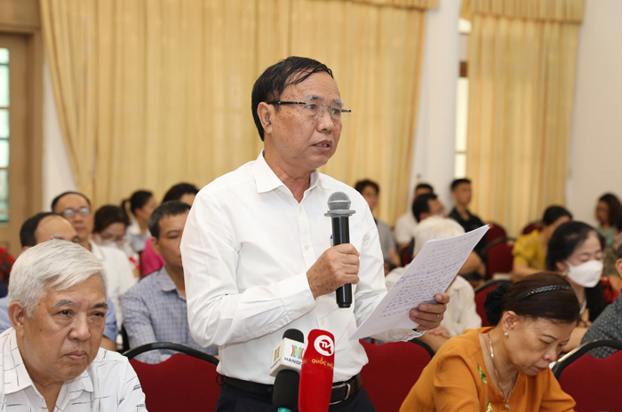 Chủ tịch HĐND Thành phố Nguyễn Ngọc Tuấn tiếp xúc cử tri quận Cầu Giấy-3